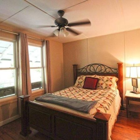 Creekside 1920'S Farmhouse Villa Bryson City Exterior foto