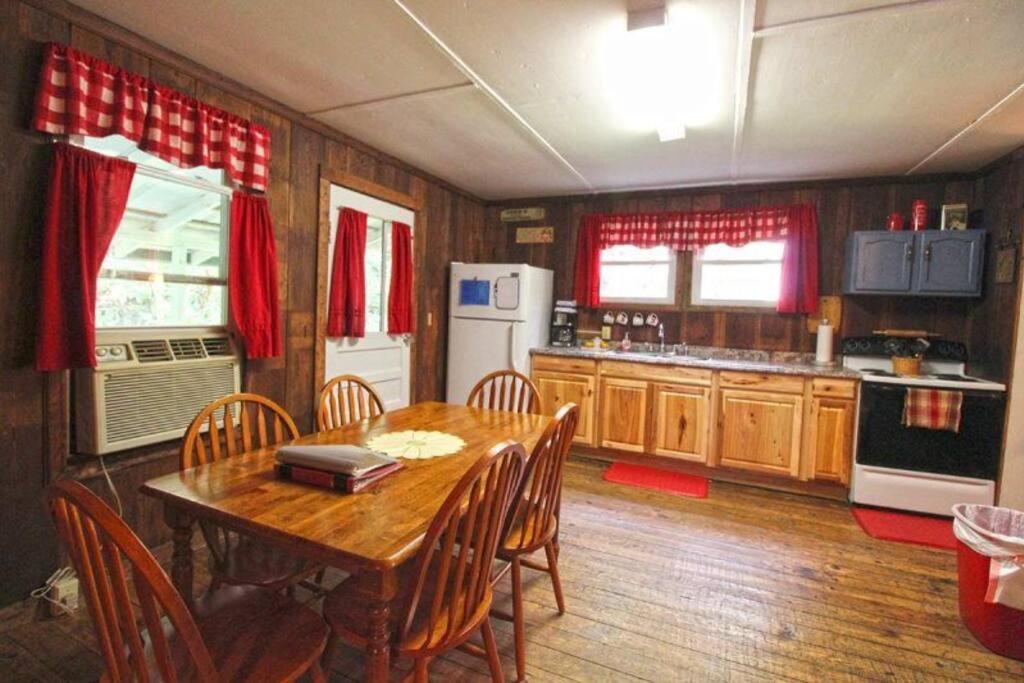 Creekside 1920'S Farmhouse Villa Bryson City Exterior foto